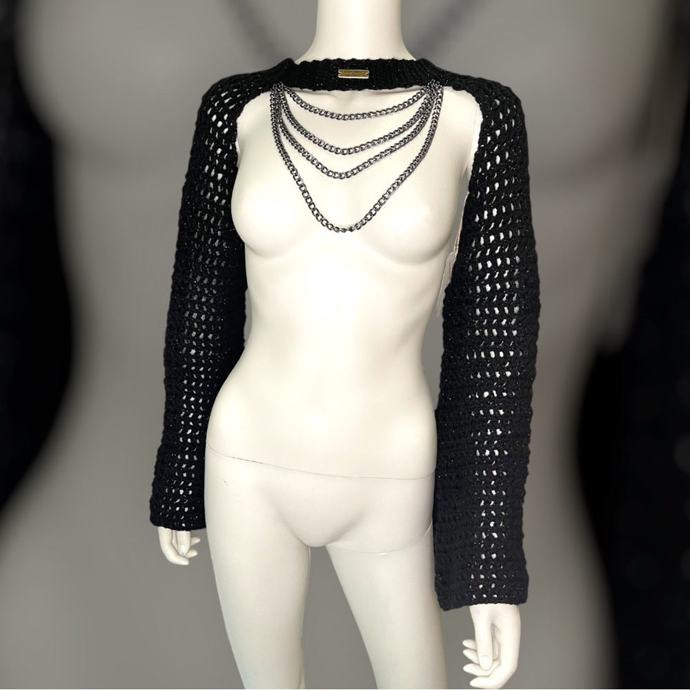 Black Crochet Chain Detail sleeves